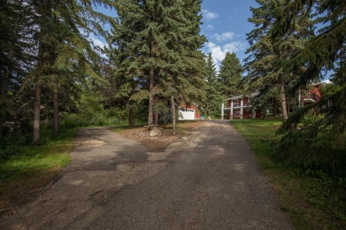 32-26540 Highway 11  Rural Red Deer County, AB T4E 1A3