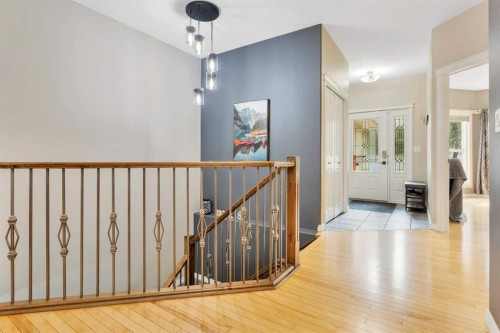 89 Alberts Close, Red Deer, AB - Indoor Photo Showing Other Room