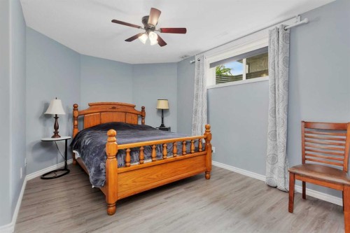 89 Alberts Close, Red Deer, AB - Indoor Photo Showing Bedroom