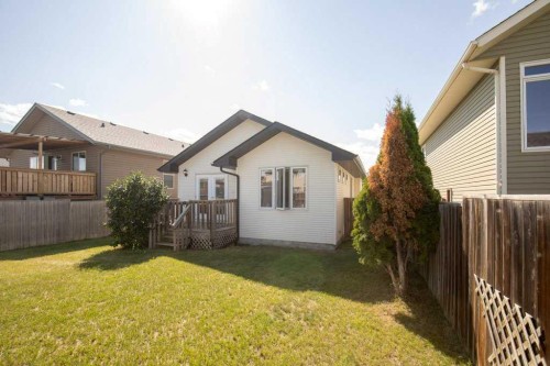 22 Valley Crescent, Blackfalds, AB - Outdoor With Exterior