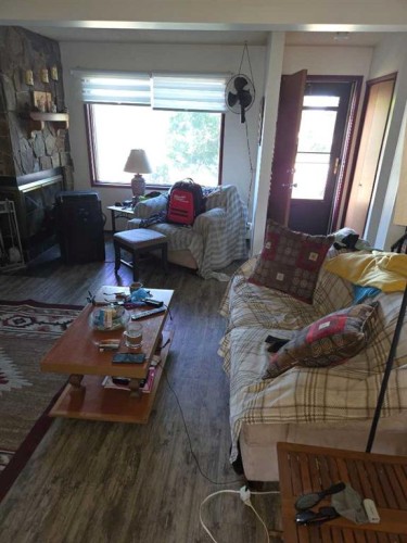 C-3 Grant Street, Red Deer, AB - Indoor Photo Showing Living Room