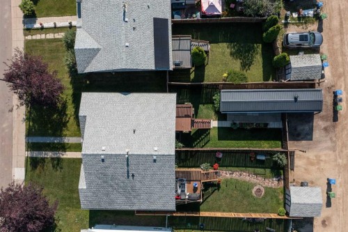 273 Kendrew Drive, Red Deer, AB - Outdoor