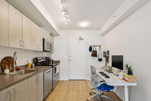 503-450 8 Avenue Se, Calgary, AB - Indoor