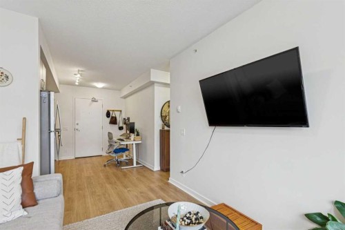 503-450 8 Avenue Se, Calgary, AB - Indoor Photo Showing Other Room