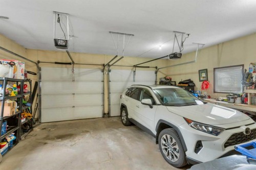 19 Mayberry Close, Red Deer, AB - Indoor Photo Showing Garage