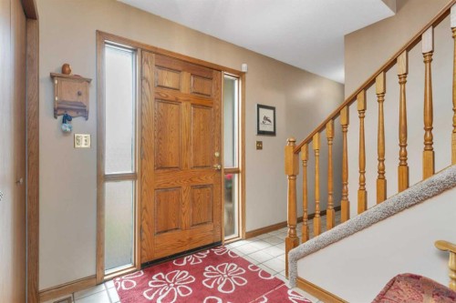 19 Mayberry Close, Red Deer, AB - Indoor Photo Showing Other Room