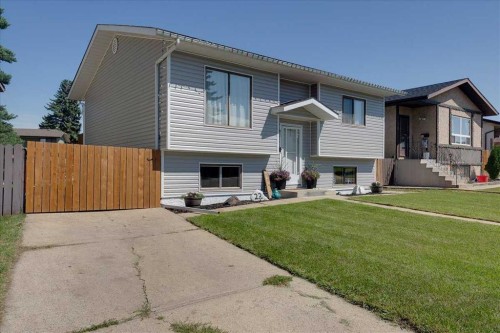 22 Greenham Drive, Red Deer, AB - Outdoor