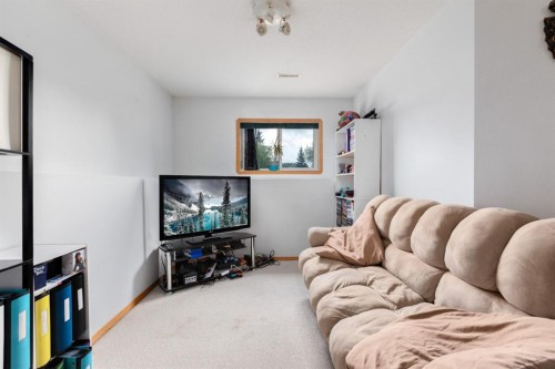 6603 55 Avenue, Camrose, AB 
