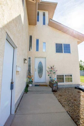 6603 55 Avenue, Camrose, AB 