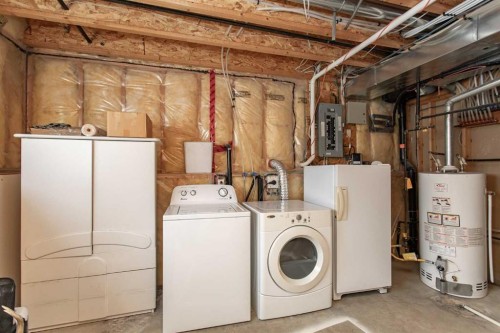 717 Lancaster Drive, Red Deer, AB - Indoor Photo Showing Laundry Room
