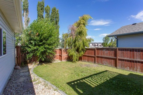 717 Lancaster Drive, Red Deer, AB - Outdoor