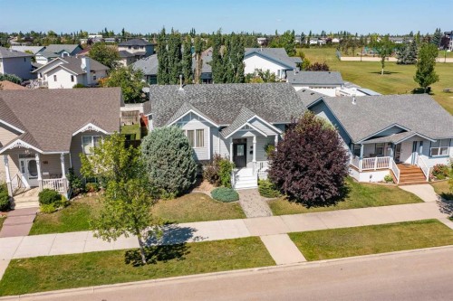 717 Lancaster Drive, Red Deer, AB - Outdoor With Facade