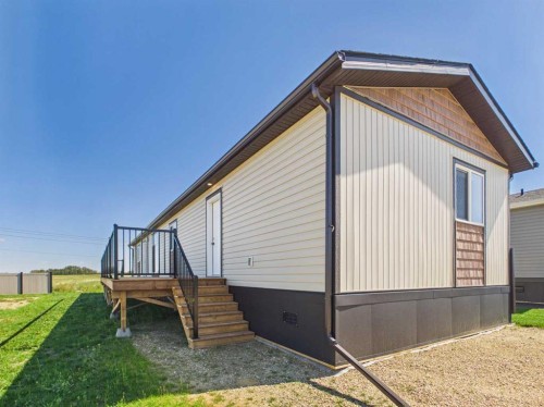 25 Mckay Place, Blackfalds, AB 