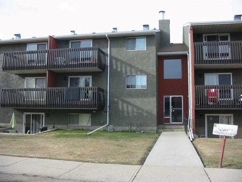 107-35 Bennett Street  Red Deer, AB T4R 1V3