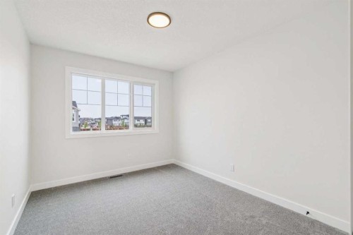 467 Buffaloberry Manor Se, Calgary, AB - Indoor Photo Showing Other Room
