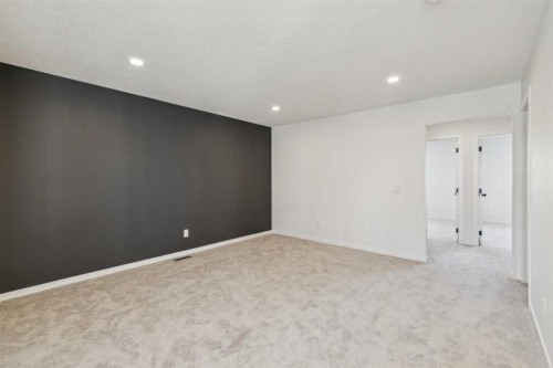 85 Walgrove Bay Se, Calgary, AB 