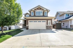 12 Edina Close Lacombe, AB T4L 0G2