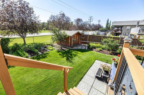 12 Edina Close, Lacombe, AB - Outdoor