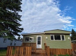 27-38126 Range Road 283 Rural Red Deer County, AB T4S 2B4