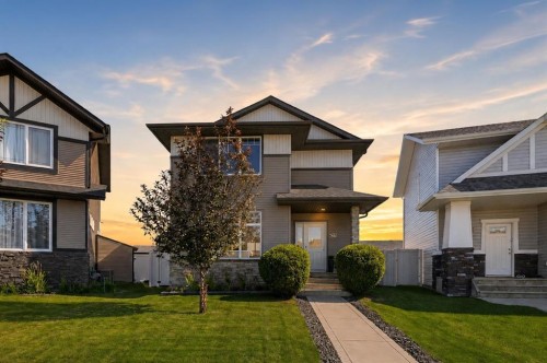 206 Truant Crescent, Red Deer, AB - Outdoor With Facade