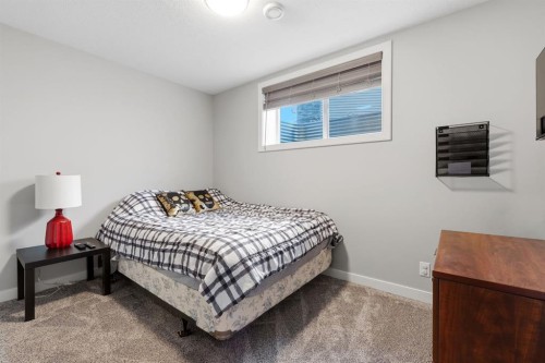 206 Truant Crescent, Red Deer, AB - Indoor Photo Showing Bedroom