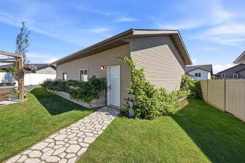 206 Truant Crescent, Red Deer, AB - Outdoor