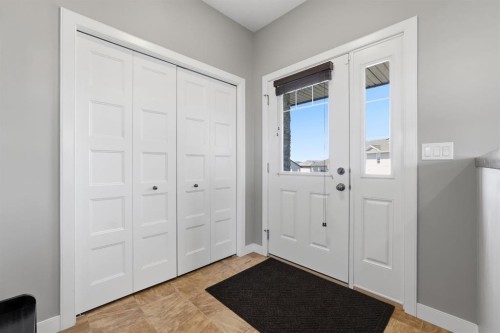 206 Truant Crescent, Red Deer, AB - Indoor Photo Showing Other Room