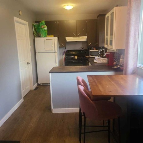 1 Forest Close, Red Deer, AB - Indoor