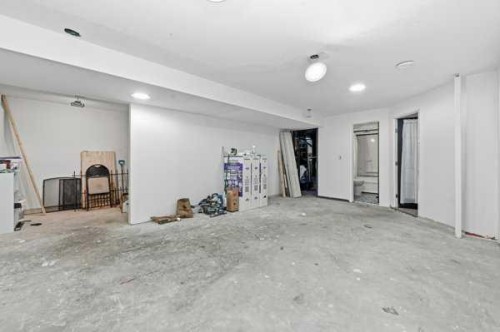 13 Assinger Avenue, Red Deer, AB - Indoor