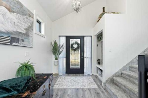13 Assinger Avenue, Red Deer, AB - Indoor Photo Showing Other Room