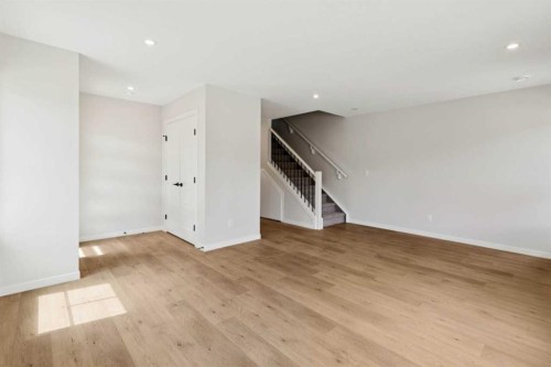 1201-350 Mahogany Parade Se, Calgary, AB - Indoor Photo Showing Other Room