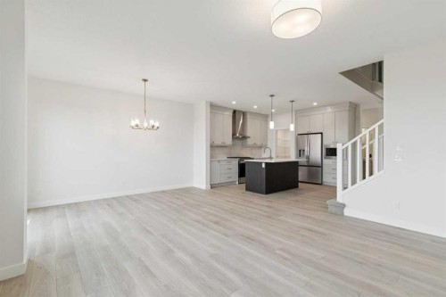 139 Fireside Close, Cochrane, AB - Indoor Photo Showing Kitchen