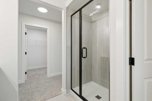 139 Fireside Close, Cochrane, AB - Indoor Photo Showing Bathroom