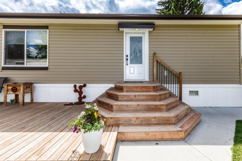 4705 45 Avenue, Alix, AB - Outdoor With Deck Patio Veranda With Exterior