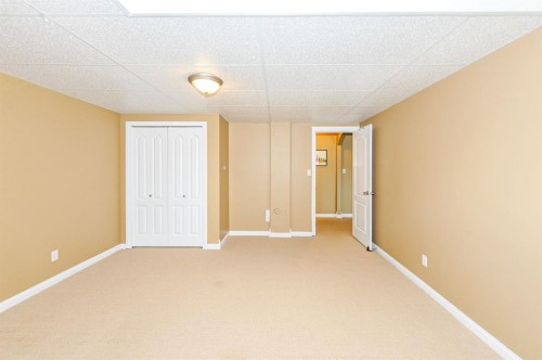 5604 28A, Camrose, AB - Indoor Photo Showing Other Room