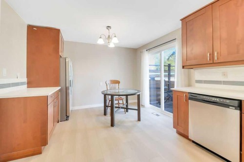 57 Newton Drive, Penhold, AB - Indoor Photo Showing Kitchen