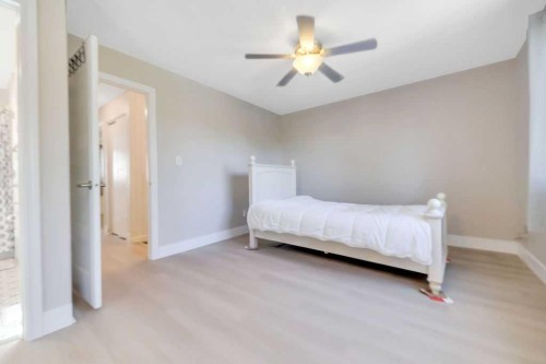 57 Newton Drive, Penhold, AB - Indoor Photo Showing Bedroom
