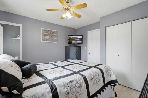 7 Halman Crescent, Red Deer, AB - Indoor Photo Showing Bedroom
