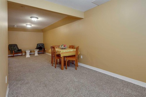 4 Ing Close, Red Deer, AB 