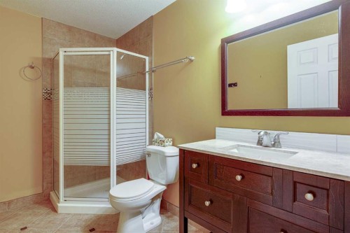 4 Ing Close, Red Deer, AB 