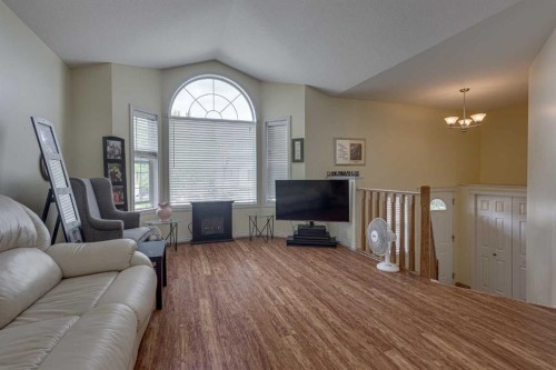 4 Ing Close, Red Deer, AB 