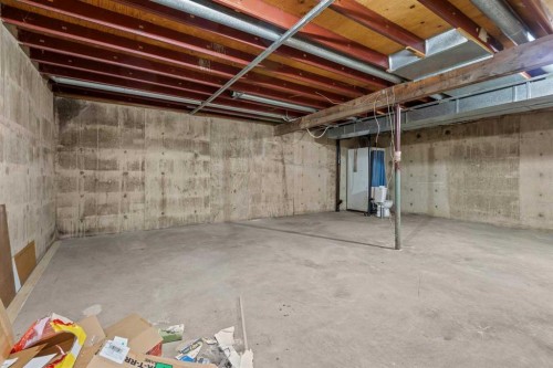 602 Royal Drive, Trochu, AB - Indoor Photo Showing Basement