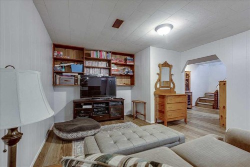 109 Selkirk Boulevard, Red Deer, AB - Indoor