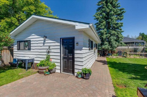 109 Selkirk Boulevard, Red Deer, AB - Outdoor