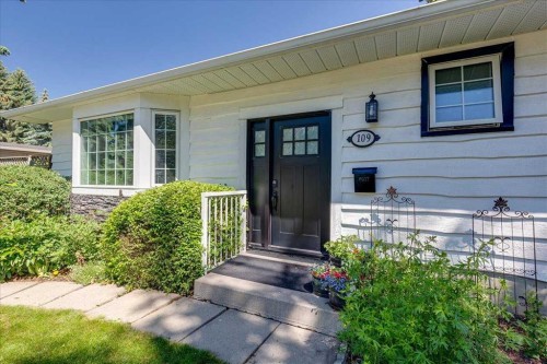 109 Selkirk Boulevard, Red Deer, AB - Outdoor