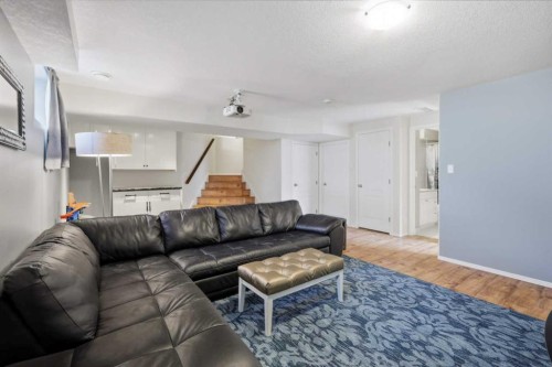 31 Kirton Close, Red Deer, AB - Indoor Photo Showing Living Room