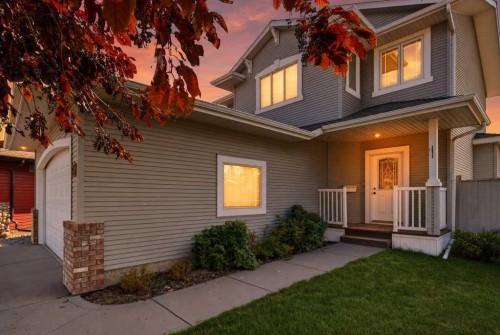 31 Kirton Close, Red Deer, AB - Outdoor With Exterior