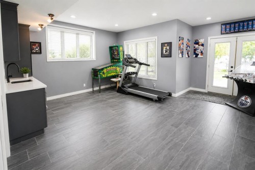 69 Vintage Close, Blackfalds, AB - Indoor Photo Showing Other Room