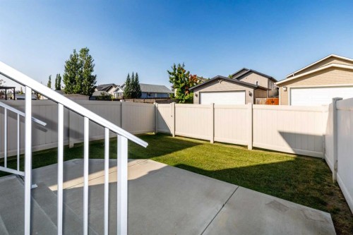 1006-30 Carleton Avenue, Red Deer, AB - Outdoor