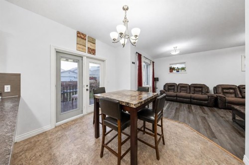 36 Tanner Street, Red Deer, AB - Indoor Photo Showing Dining Room
